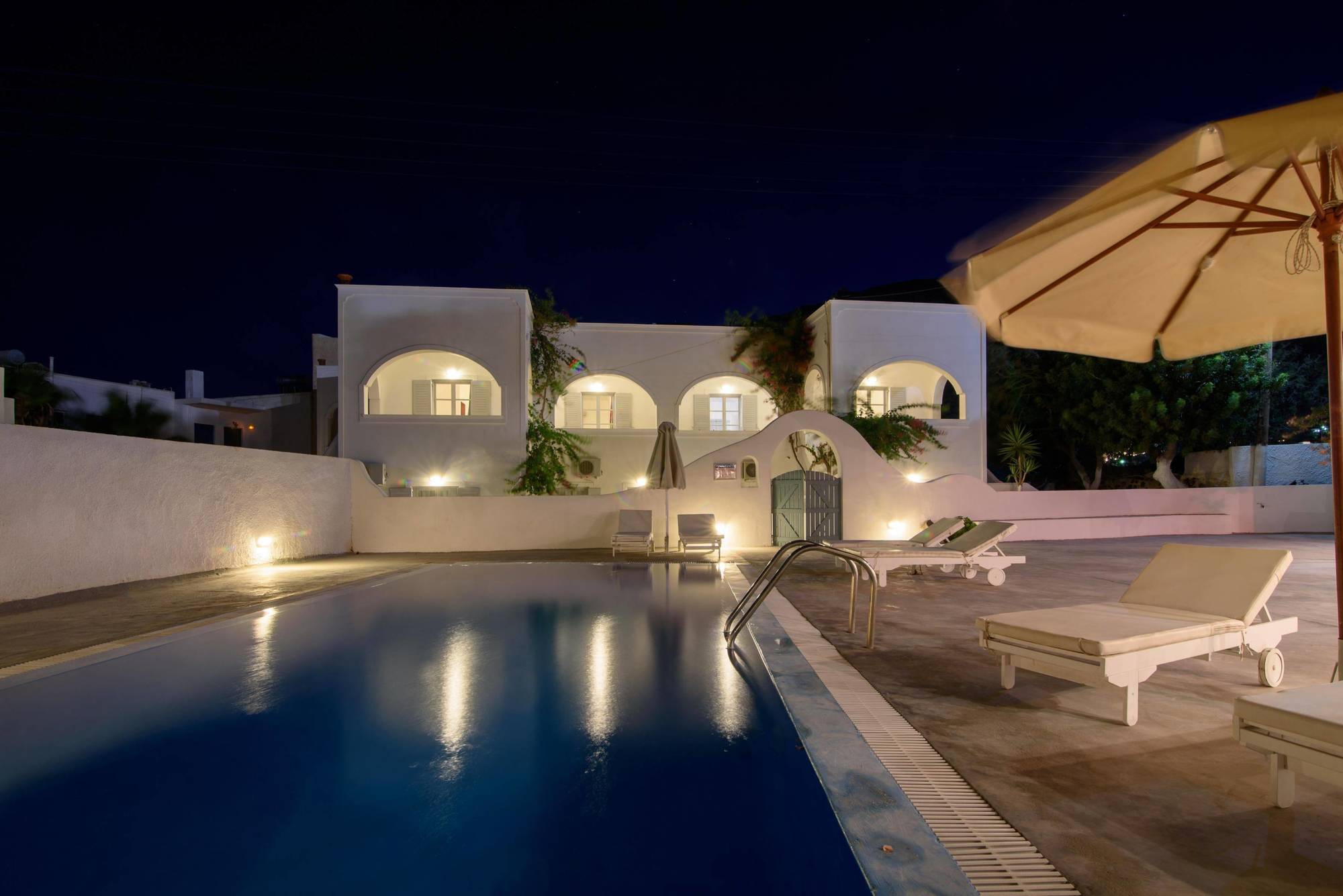 Atlas Boutique Hotel Kamari  Exterior photo