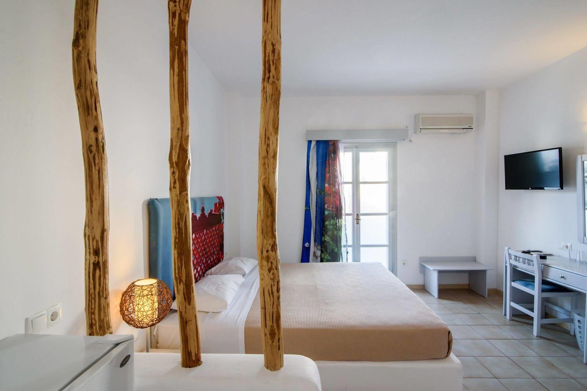 Atlas Boutique Hotel Kamari  Exterior photo